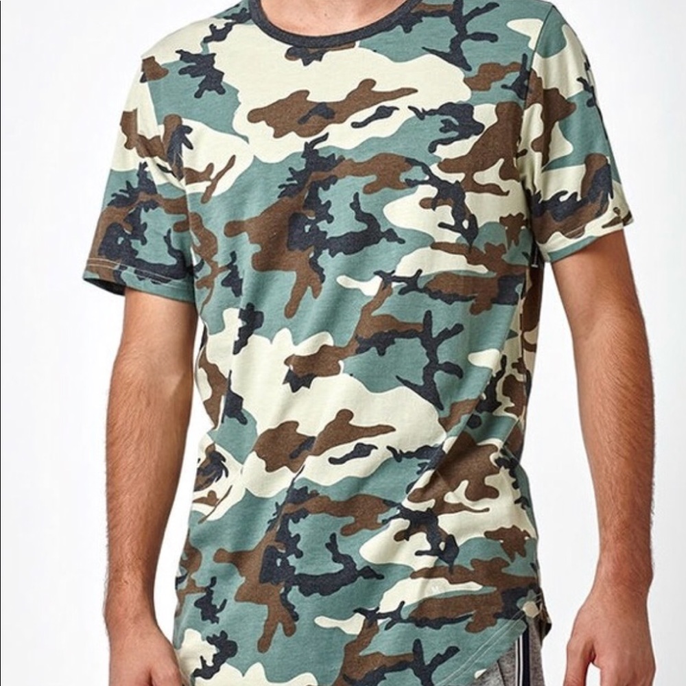 Pacsun camo shirt